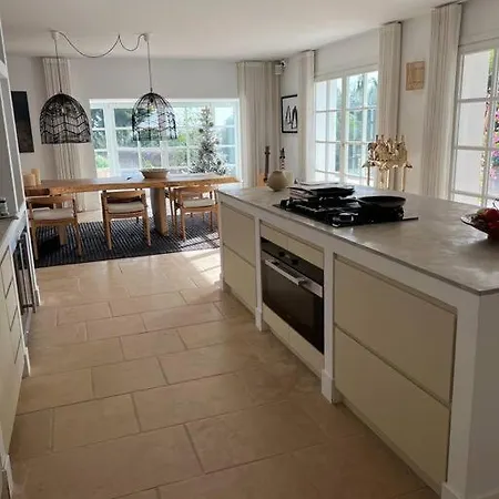 La Concha - Luxury Villa Estepona